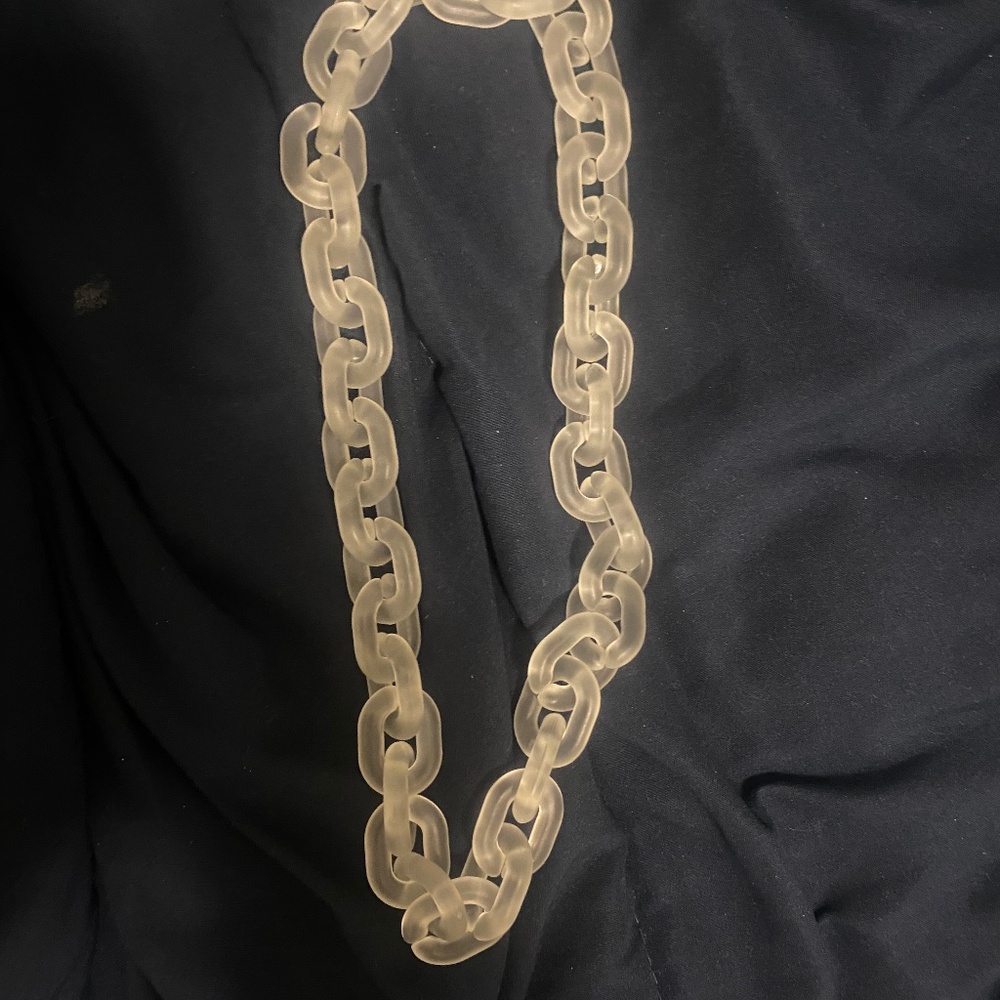 Matte Clear White Oval Acrylic Chunky Chain Links